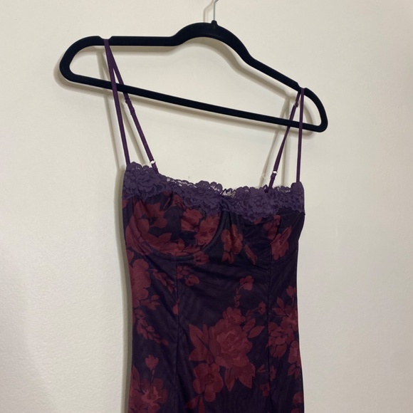 House of CB Azia Grape Floral Print Maxi Dress - Picture 7 of 9